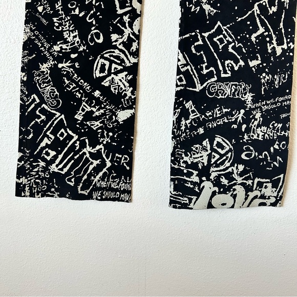 Vintage Y2K Wilson leather suede graffiti all over print low rise flare pants - Picture 6 of 6
